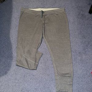 Nike capri joggers